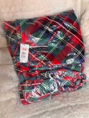 NWT Lug Tartan Plaid Cuddle Throw